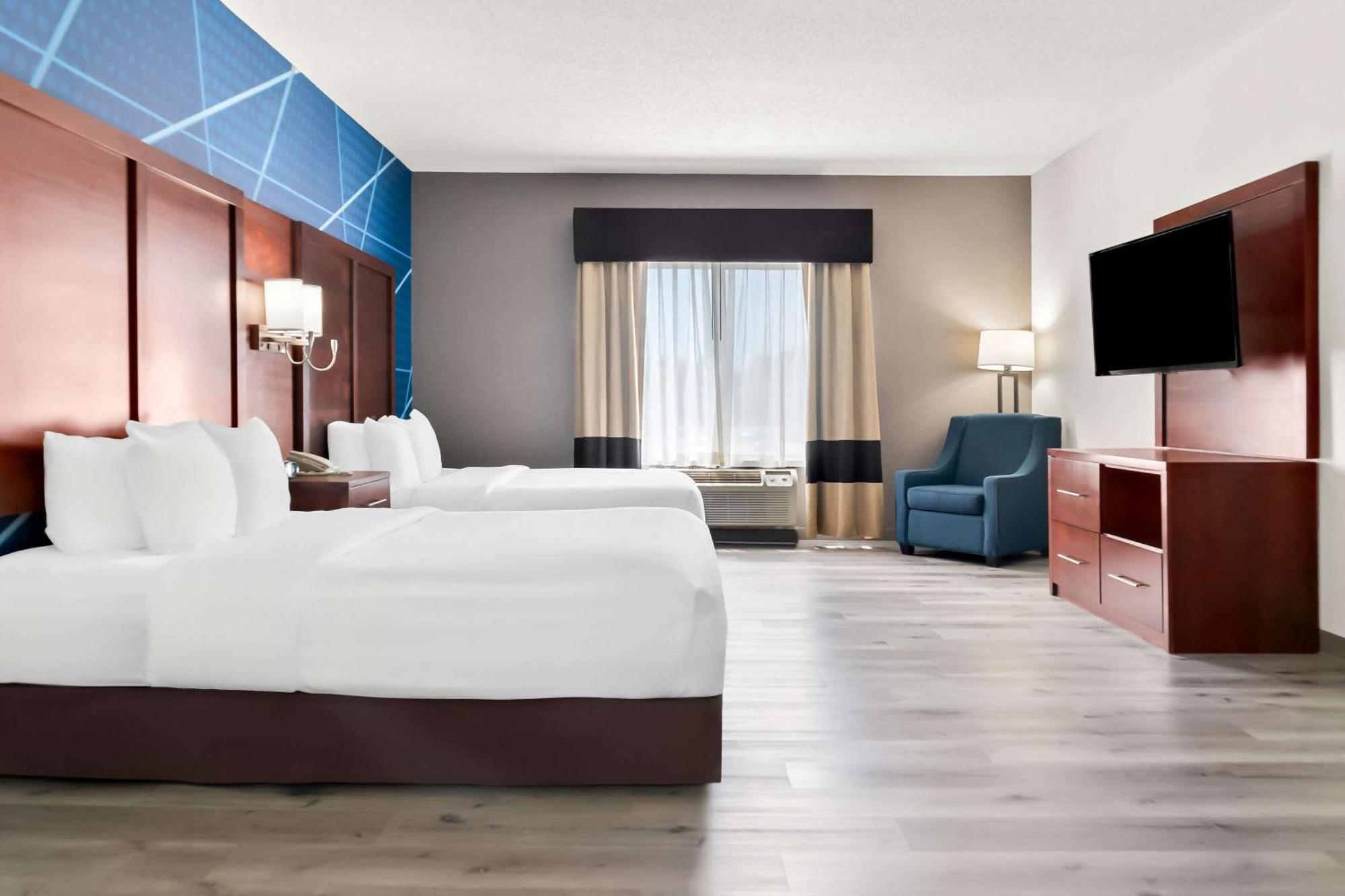 Comfort Suites Southfield-Detroit Exterior foto